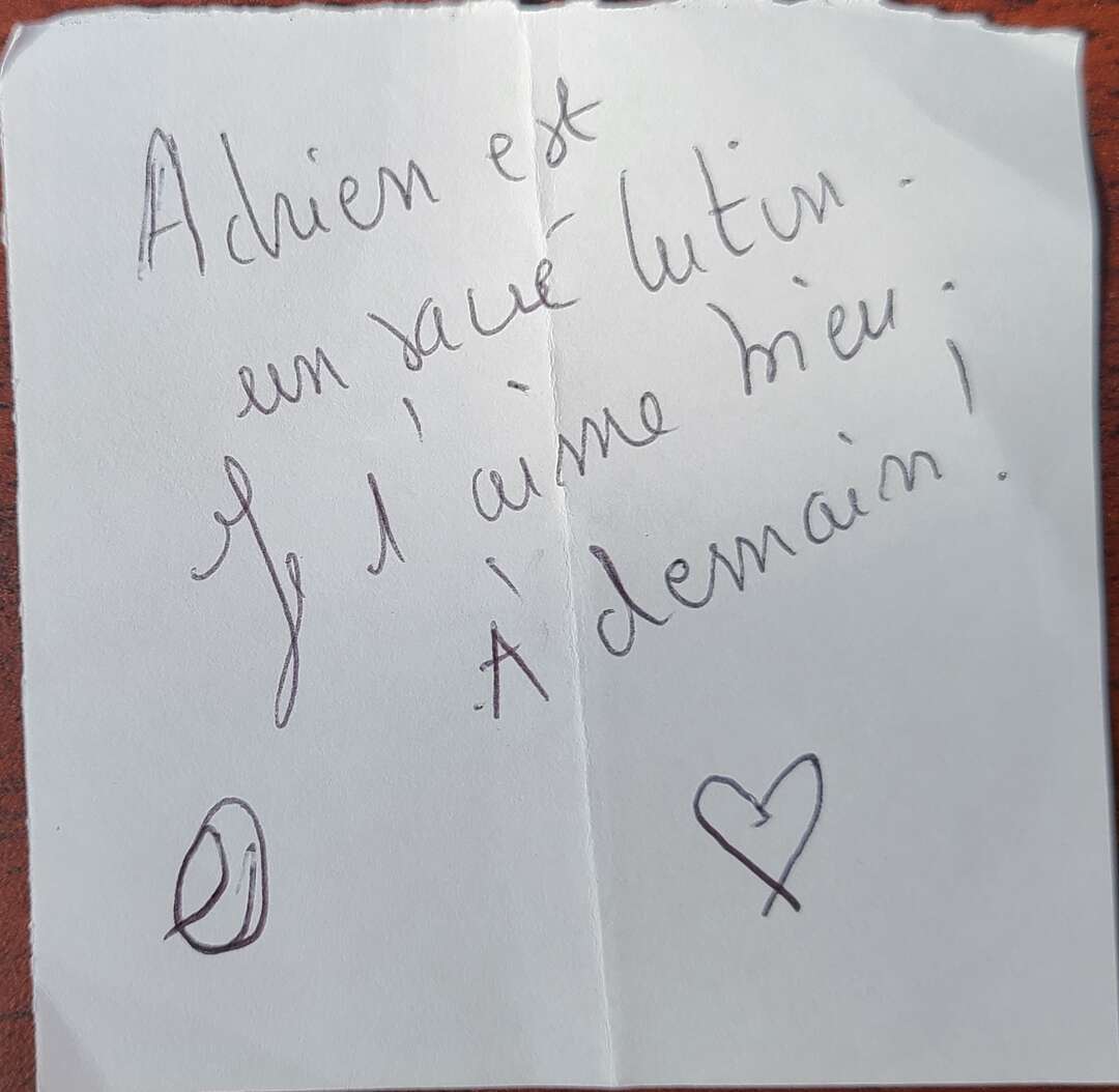 Adrien est un sacré lutin. Je l'aime bien. A demain !