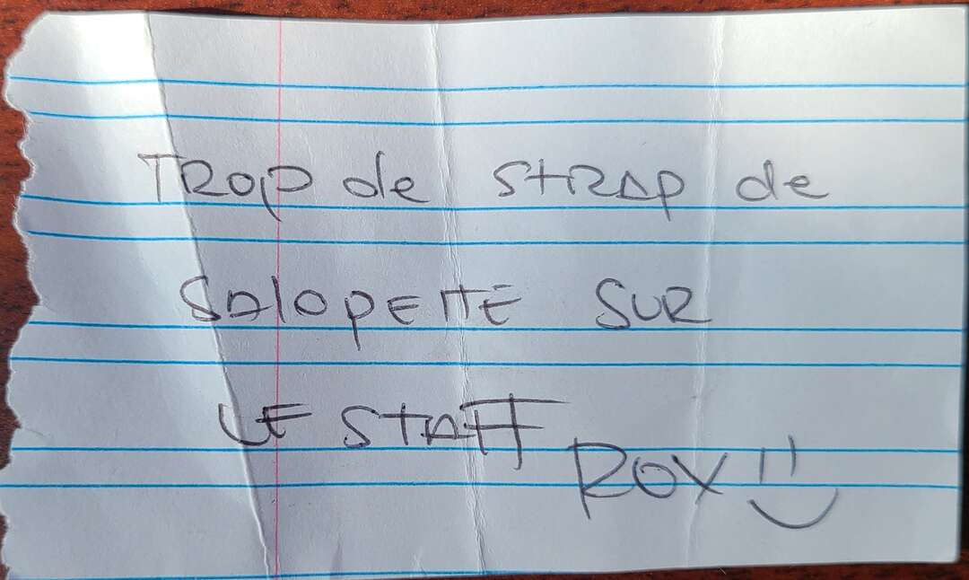 Trop de stap de salopette sur le staff. ROX :)